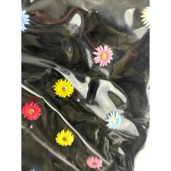 VTG Black Vinyl Daisy 3D Tote Bag Purse 14"x15" Retro Textured Round Handles - Picture 3 of 15